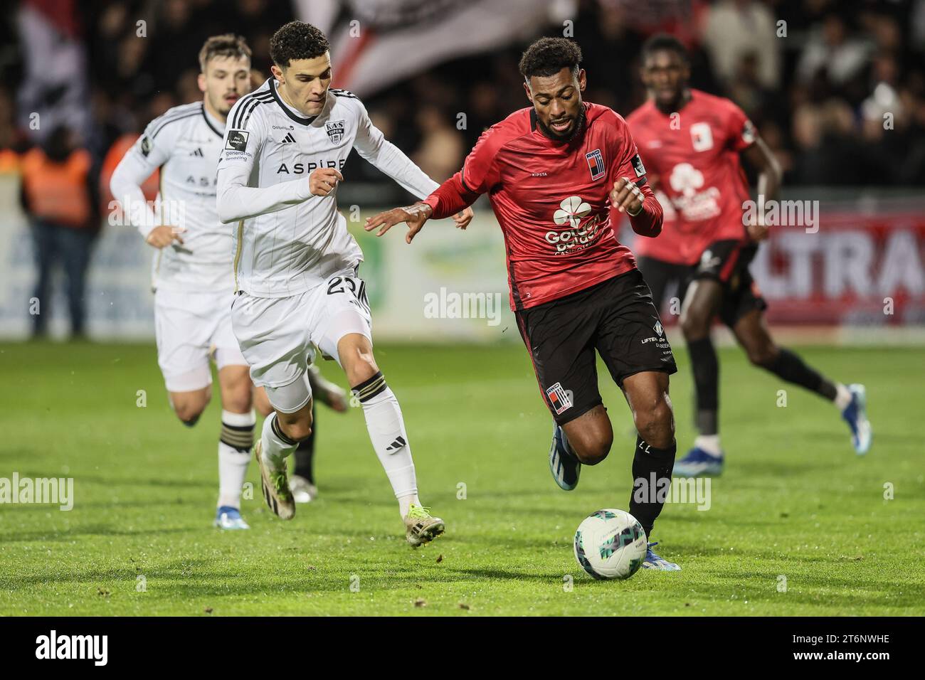 Eupen's Isaac Christie-Davies and Rwdm's Jeff Reine-Adelaide fight for the ball during a soccer match between KAS Eupen and RWD Molenbeek, Saturday 11 November 2023 in Eupen, on day 14/30 of the 2023-2024 'Jupiler Pro League' first division of the Belgian championship. BELGA PHOTO BRUNO FAHY Stock Photo