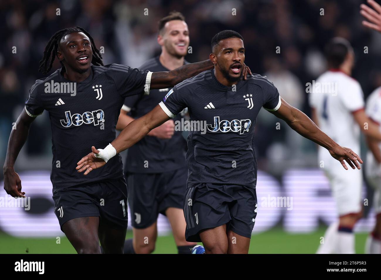 Gleison Bremer of Juventus FC (c) celebrates with teammates after scoring  the goal of 2-0 during the Serie A football match between Juventus FC and  US Stock Photo - Alamy