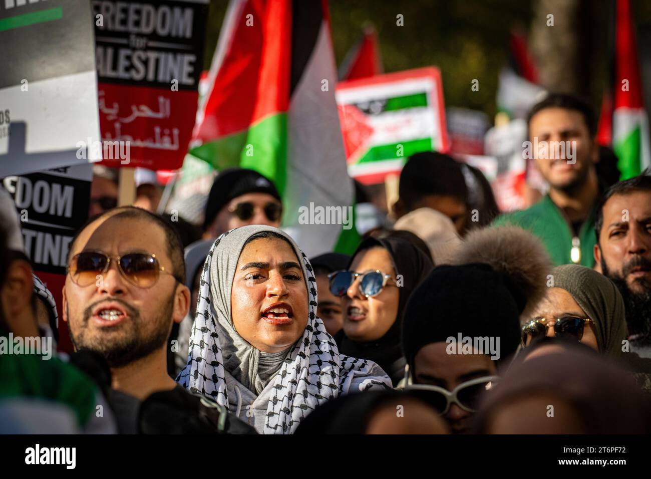 London pro palestine march hi-res stock photography and images - Alamy