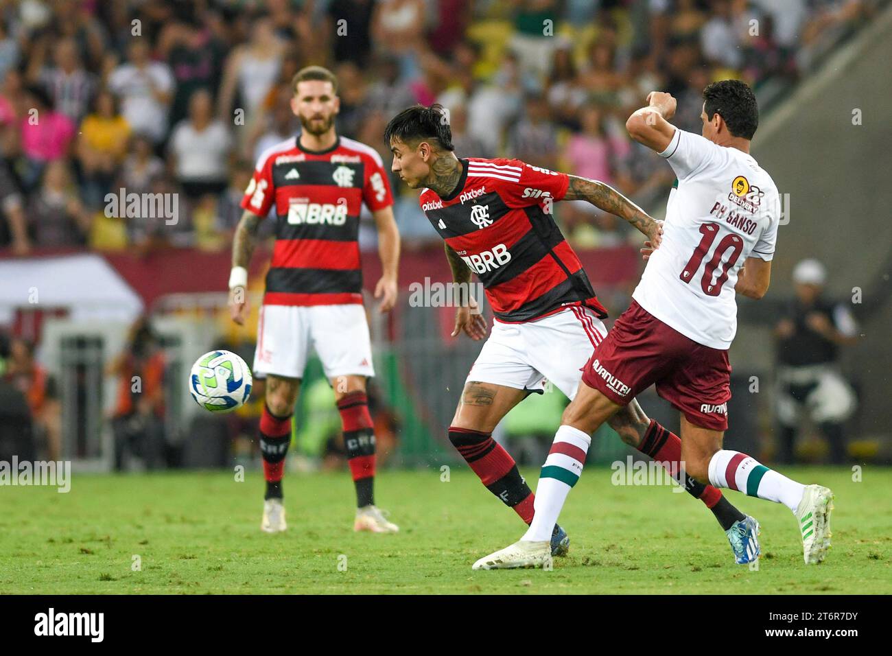 Rio, Brazil November, 11, 2023, Erick Pulgar and PH Ganso players in