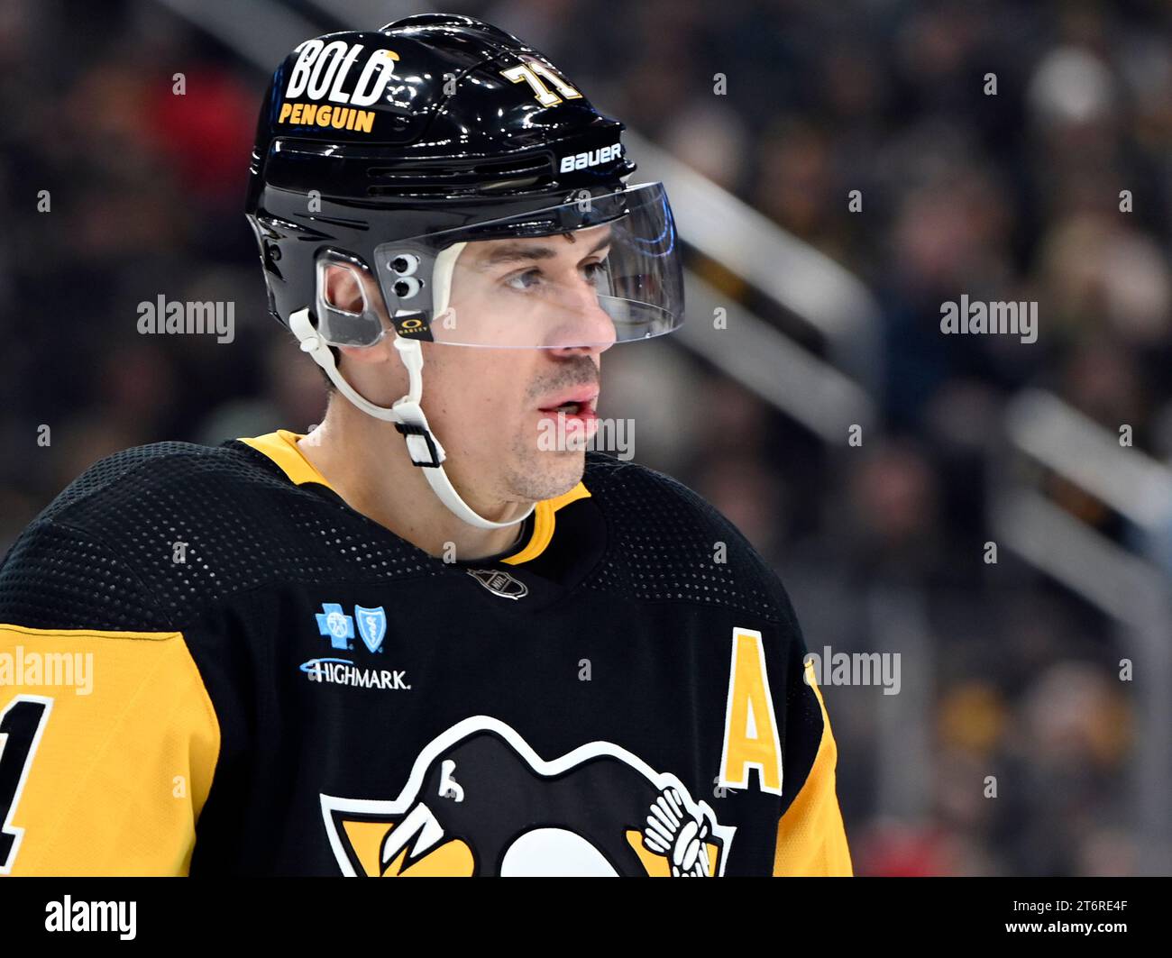 Yevgeni Malkin cross-check, Yevgeni Malkin cross-checked Er…