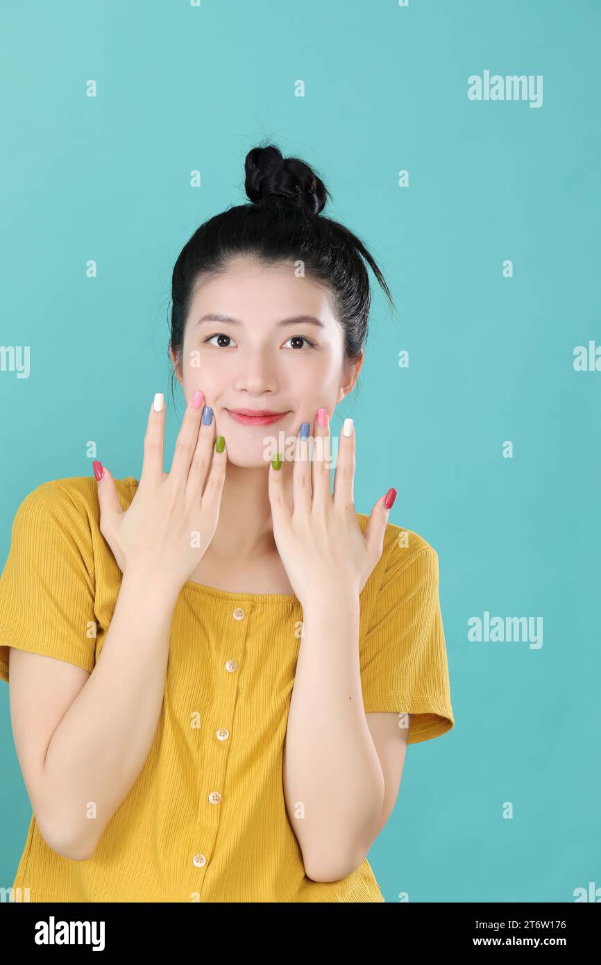 Asian women's faces are beautified with cosmetics, faces for