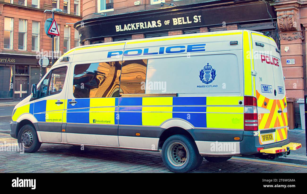 Glasgow, Scotland, UK. 12th November, 2023.Large police presence for remembrance Sunday in the city centre and the cenotaph with the remembrance garden in George square. Credit Gerard Ferry/Alamy Live News Stock Photo