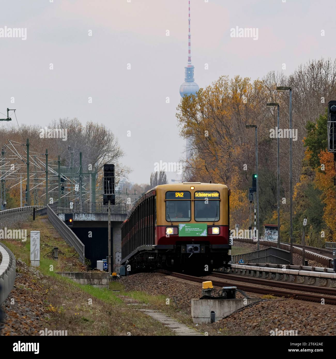 SBahn 485 geht in den Ruhestand Eine SBahn der Baureihe 485, genannt