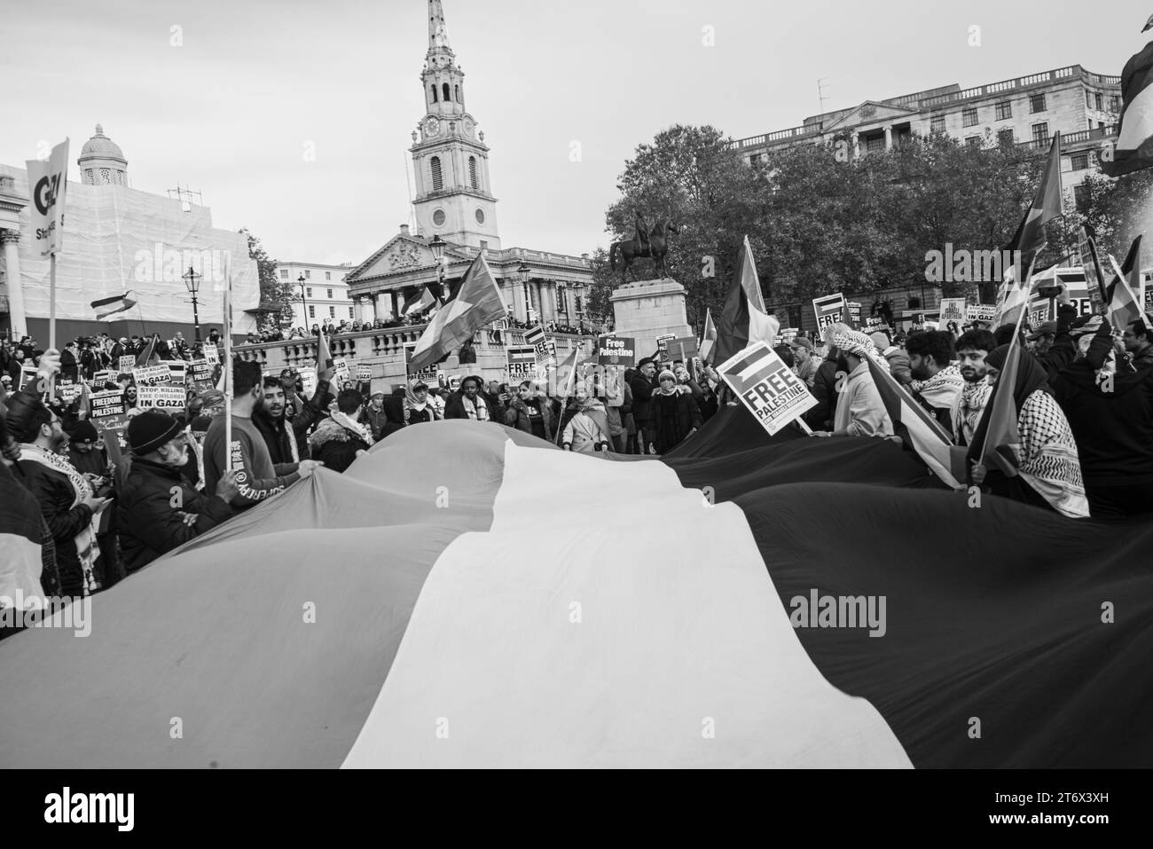 Palastinian protests in Trafalgar Square, London, England, UK Stock
