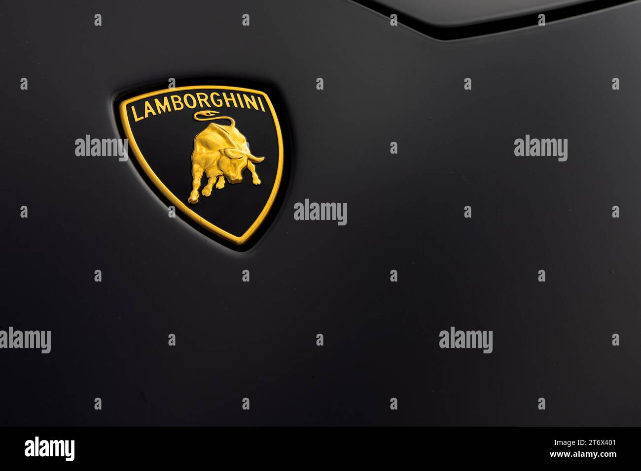 2019 Lamborghini Huracán bonnet badge Stock Photo
