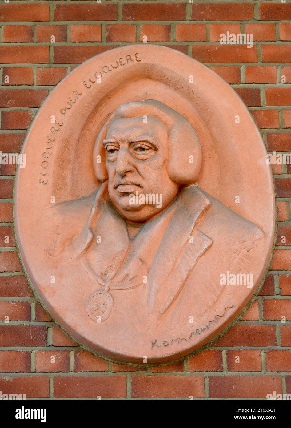 London, UK. Plaque (2010 Karen Newman) commemorating William Vincent