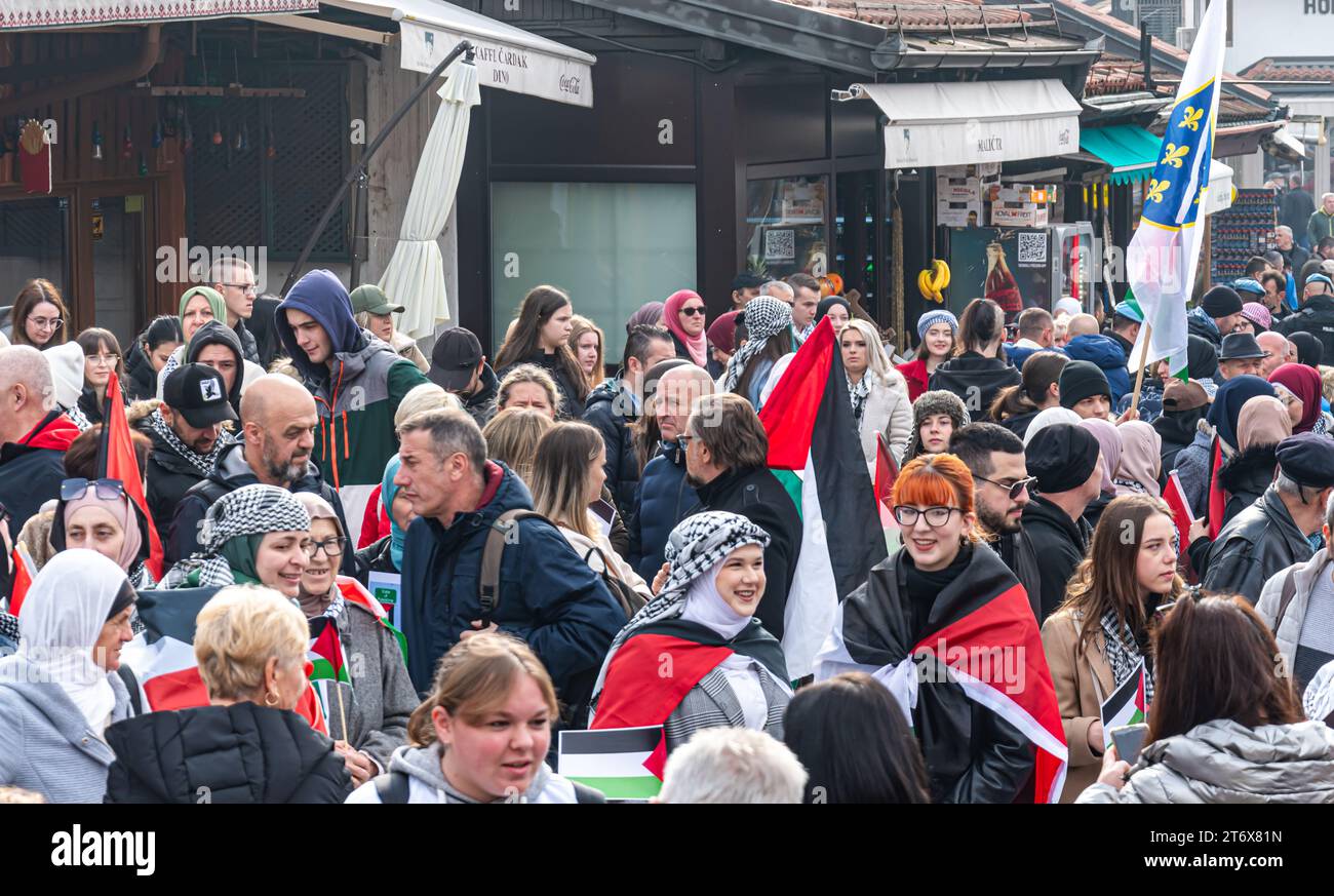 Thousands rally in Sarajevo in support of Palestine Stock Photo