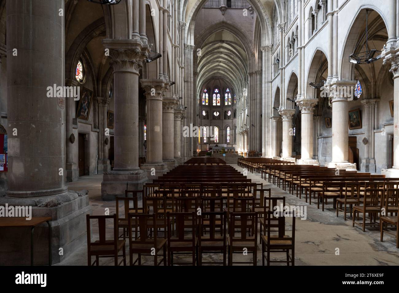 Church of Notre Dame in the town square of Epernay, Champagne, France - interior view Stock Photo