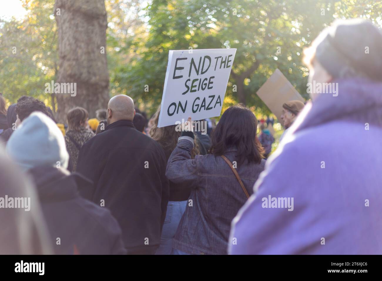 11th November Palestinian Solidarity March - Armistace Day Stock Photo ...