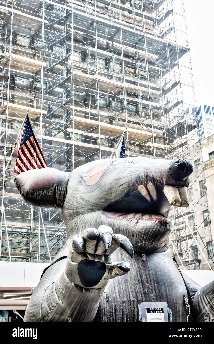 "Scabby" is an Inflatable Giant Rat at Union Demonstrations, New York