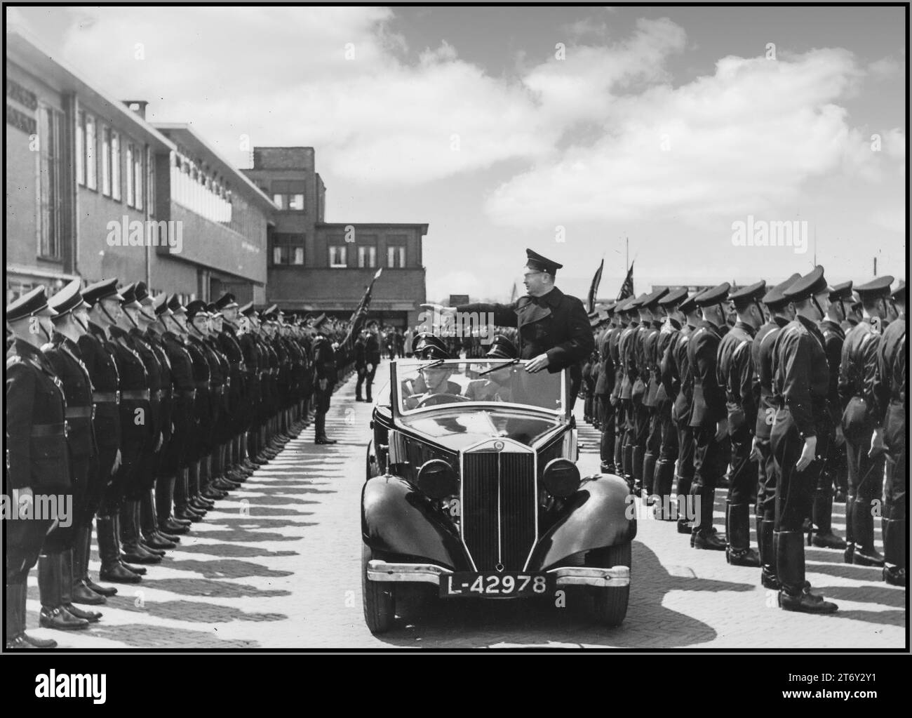 MUSSERT Vintage 1941 Dutch WW2 NSB Nazi Political Party led by Anton Mussert a Nazi collaborator at a parade reviewing his troops, giving a facist style salute. World War II Second World War Nazi collaboration in UTRECHTHolland Stock Photo