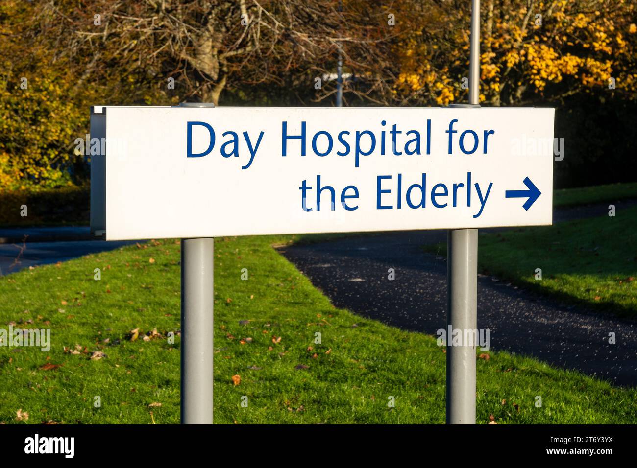 Sign for day hospital for the elderly, specialist unit, Royal Alexandra Hospital, Paisley, Scotland, UK Stock Photo