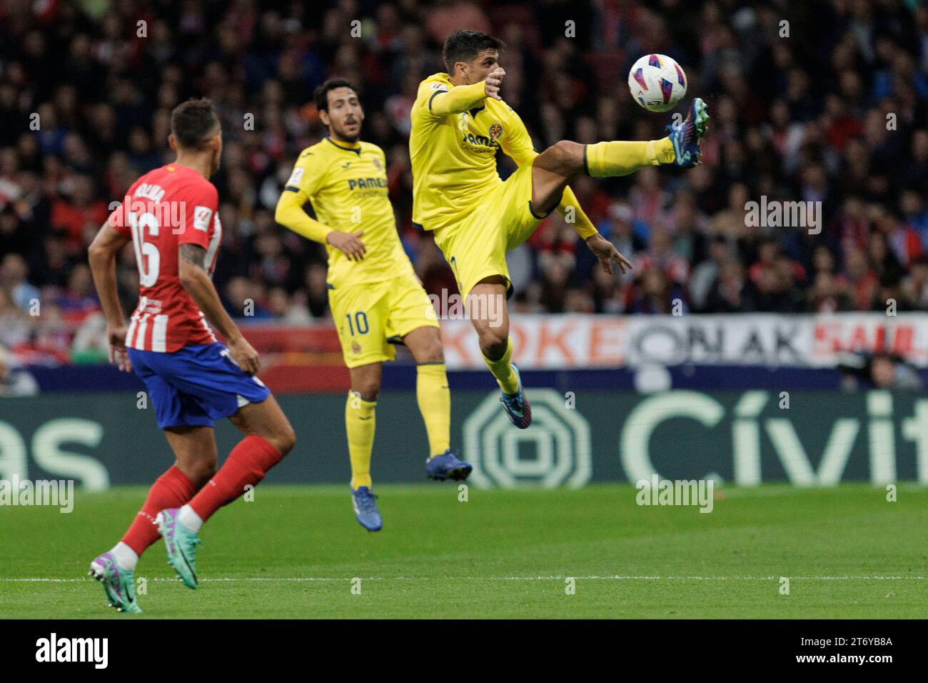 MADRID, SPAIN - NOVEMBER 12:Gerard Moreno of Villarreal   during the La Liga 2023/24 match between Atletico de Madrid and Villarreal at Civitas Metropolitano Stadium. (Photo by Guille Martinez/AFLO) Stock Photo