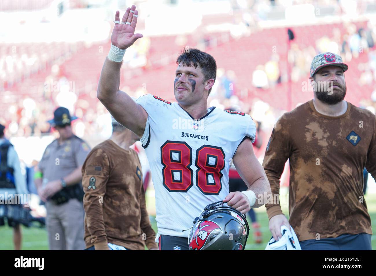 Tampa Bay, Florida, USA, November 12, 2023, Tampa Bay Buccaneers player Cade Otton 88 at