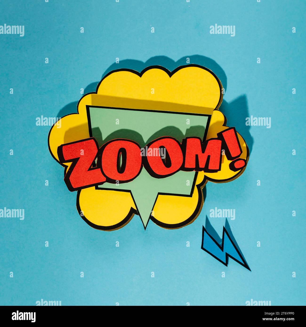 Comic speech bubble with zoom word blue background Stock Photo - Alamy