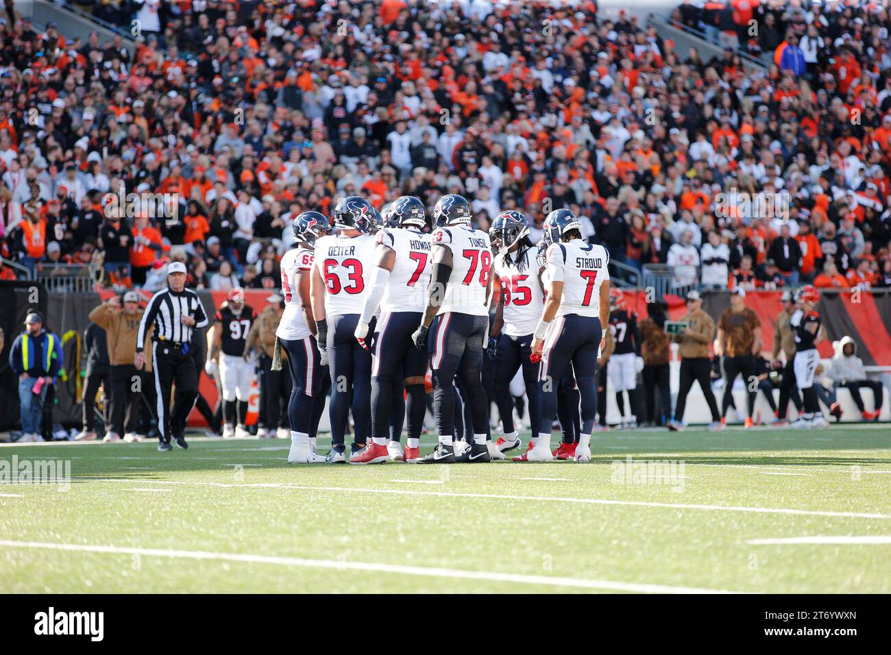 November 12, 2023: Houston Texans Offense Huddle During The Regular ...