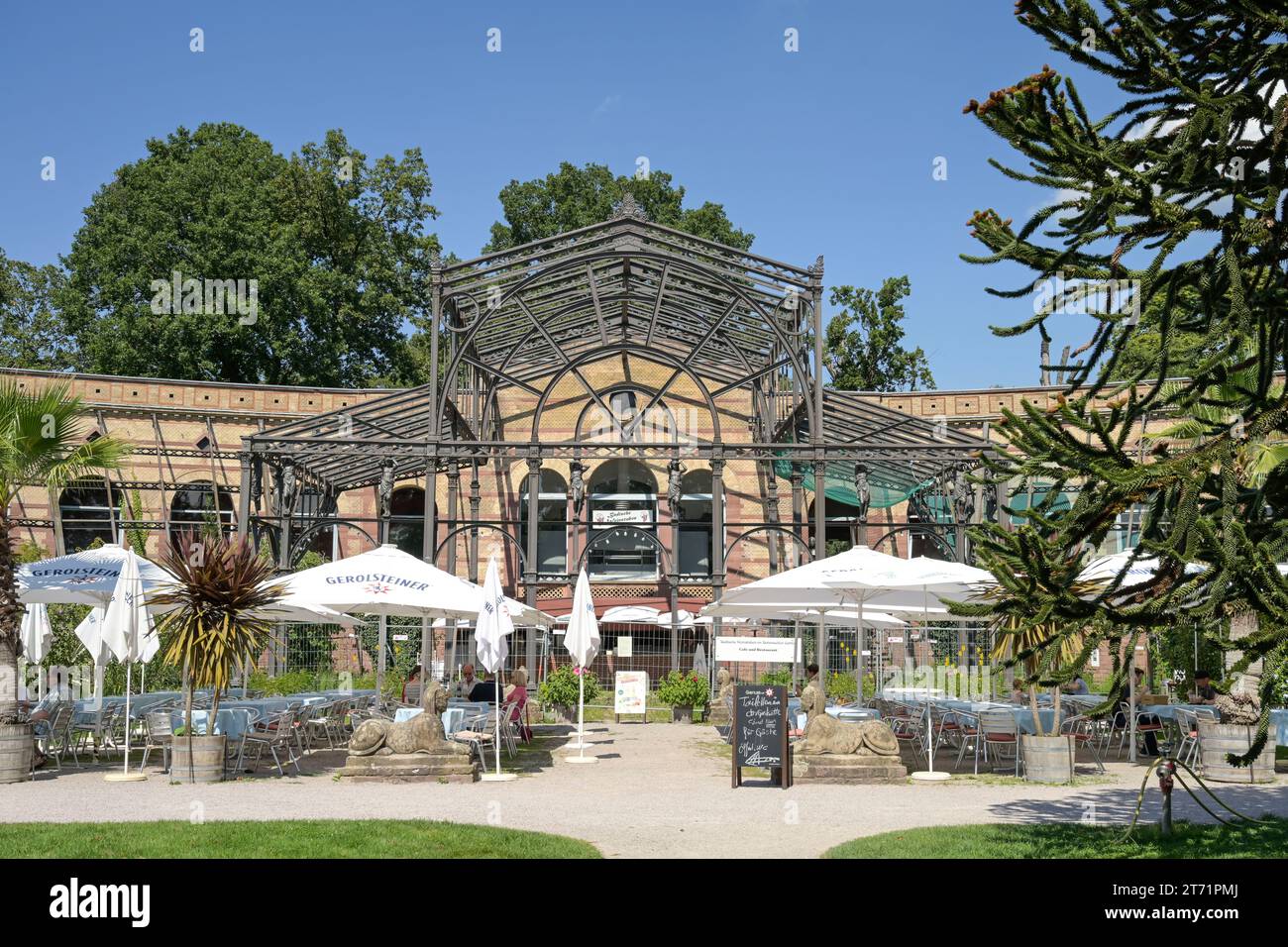 Badische Weinstuben, Botanischer Garten Karlsruhe, Hans-Thoma-Straße, Karlsruhe, Baden-Württemberg, Deutschland Stock Photo