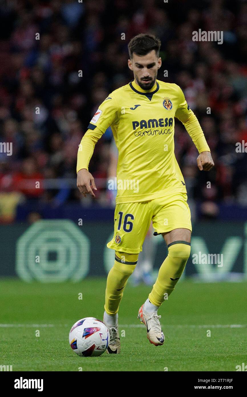 Madrid, Spain. 12th Nov, 2023. Alex Baena of Villarreal in action during the La Liga 2023/24 match between Atletico de Madrid and Villarreal at Civitas Metropolitano Stadium. Final score; Atletico de Madrid 3:1 Villarreal Credit: SOPA Images Limited/Alamy Live News Stock Photo