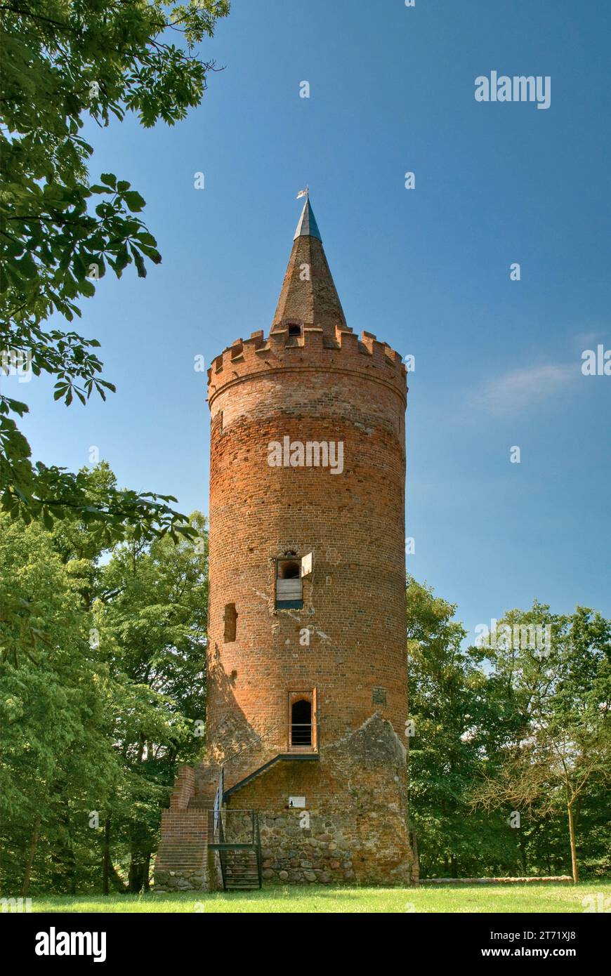 Medieval castle tower in Golczewo in Pomerania, West Pomeranian Voivodeship (Zachodniopomorskie), Poland Stock Photo