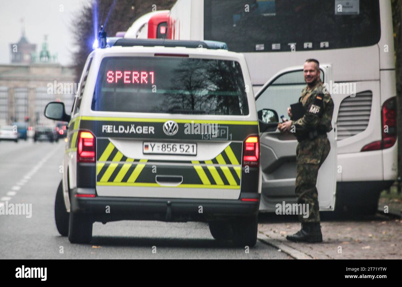 feldjäger der bundeswehr in berlin feldjäger der bundeswehr in berlin *** field troops of the