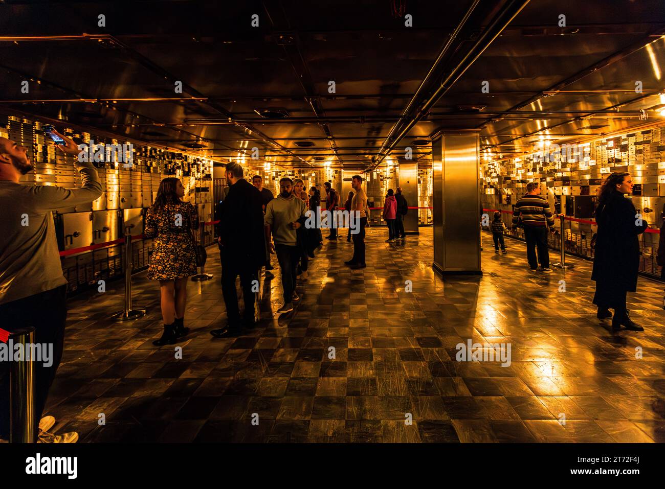 Federal Reserve Bank Of Chicago United States Stock Photo Alamy Federal reserve bank of chicago united states stock photo alamy