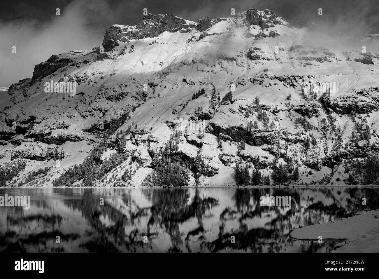 Autumn mountains reflection in lake Black and White Stock Photos ...