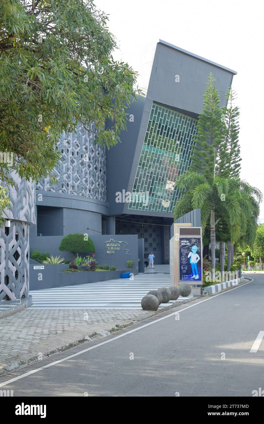 Video museum tsunami aceh