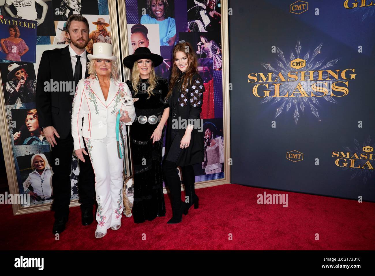 Beau Grayson Tucker, from left, Tanya Tucker, Presley Tanita Tucker