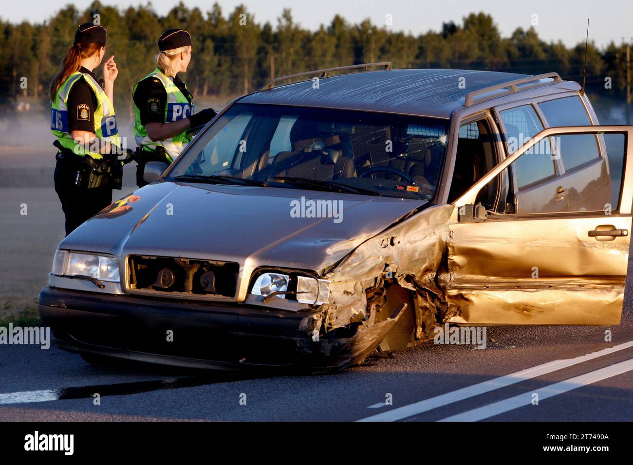 Volvo police cars hi-res stock photography and images - Alamy