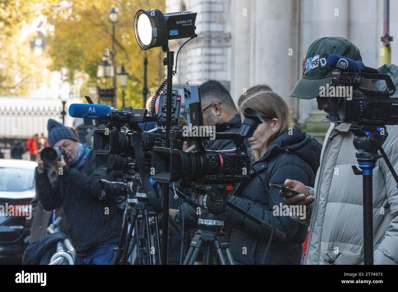 London, UK. 13th Nov, 2023. UK Cabinet reshuffle Downing Street London UK Press pack, Media wait for arrivals Credit: Ian Davidson/Alamy Live News Stock Photo