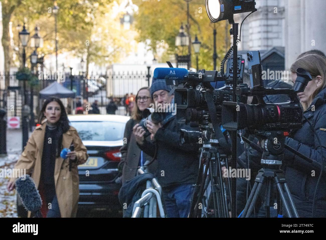 London, UK. 13th Nov, 2023. UK Cabinet reshuffle Downing Street London UK Press pack, media wait for arrivals, Credit: Ian Davidson/Alamy Live News Stock Photo