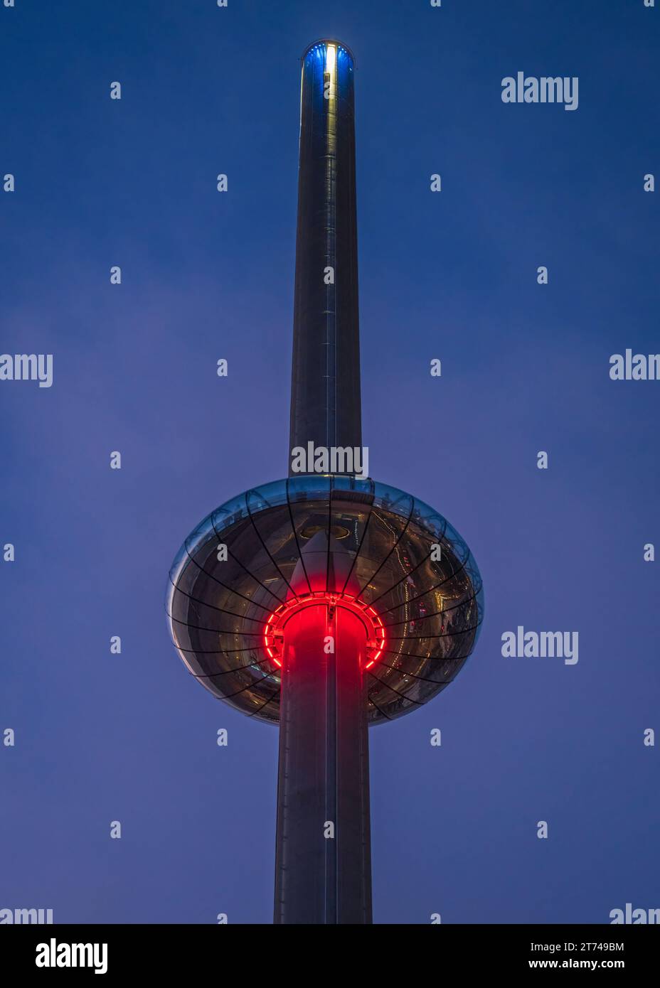 night-time-view-of-the-british-airways-i360-observation-tower-on-the