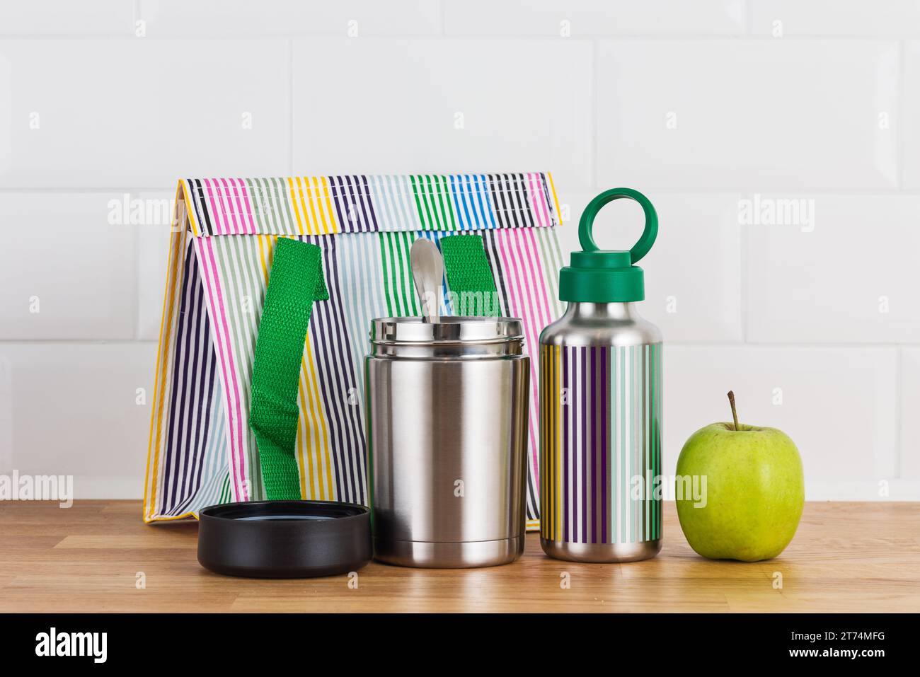 570+ Lunchbox Thermos Stock Photos, Pictures & Royalty-Free Images
