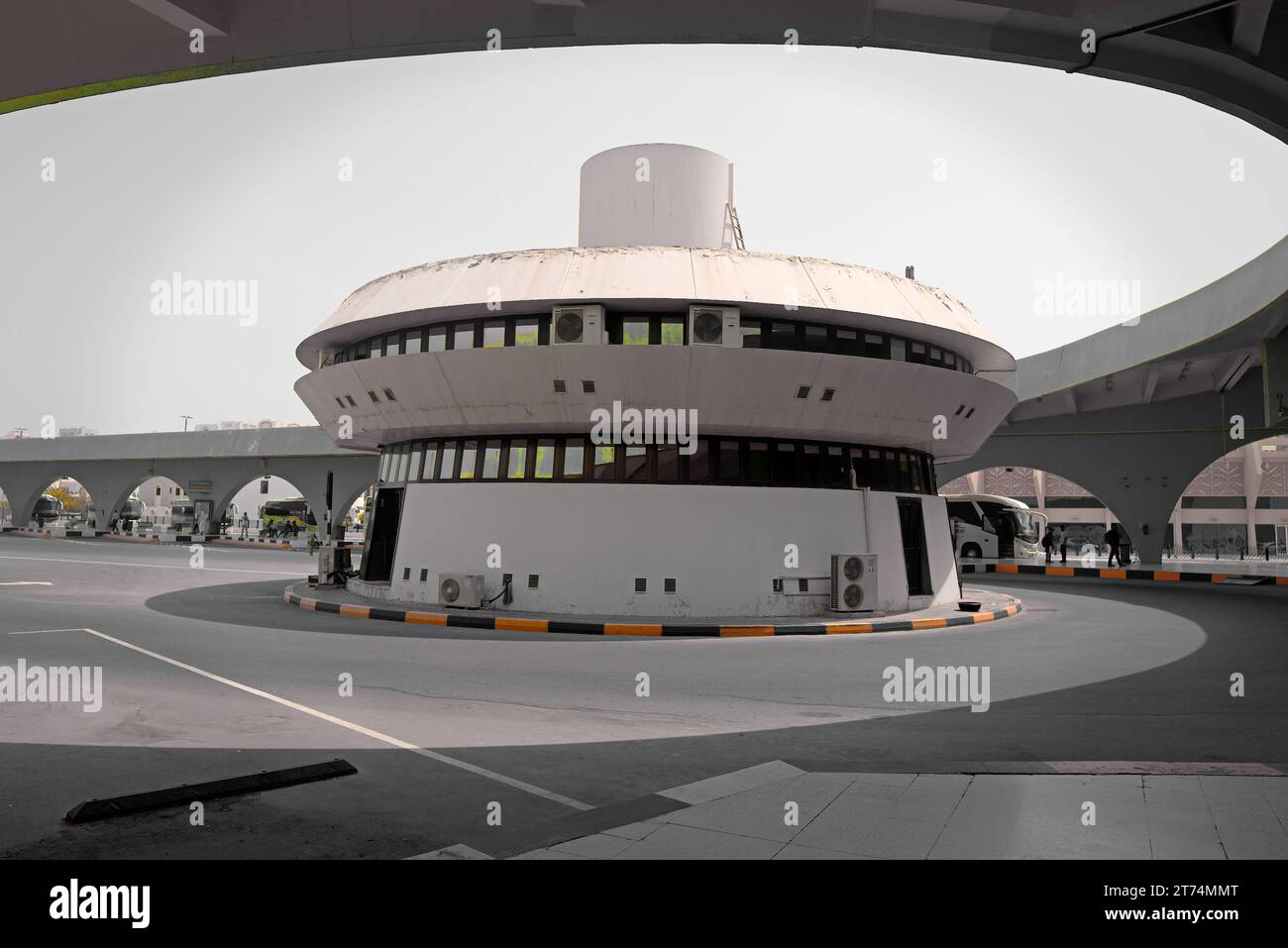 abu-dhabi-bus-station-structure-stock-photo-alamy