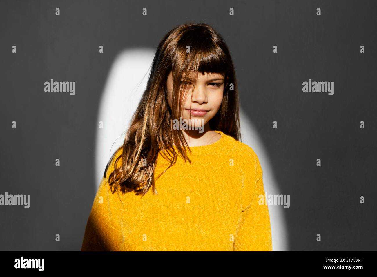 Indian girl child cutout hi-res stock photography and images - Alamy