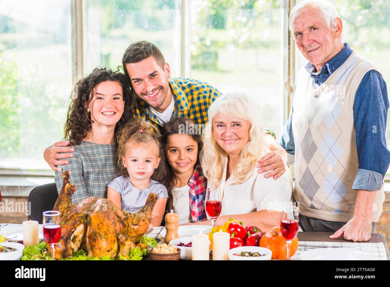 Children elderly hi-res stock photography and images - Alamy