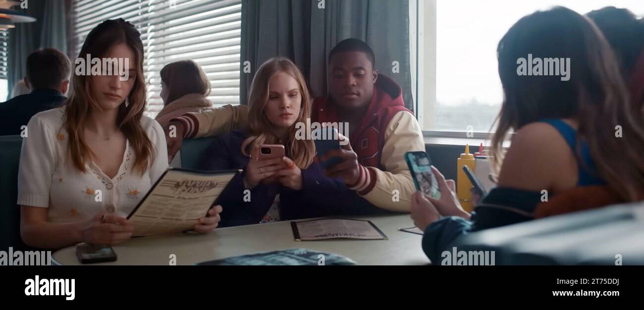 THANKSGIVING, back, from left: Nell Verlaque, Addison Rae, Gabriel