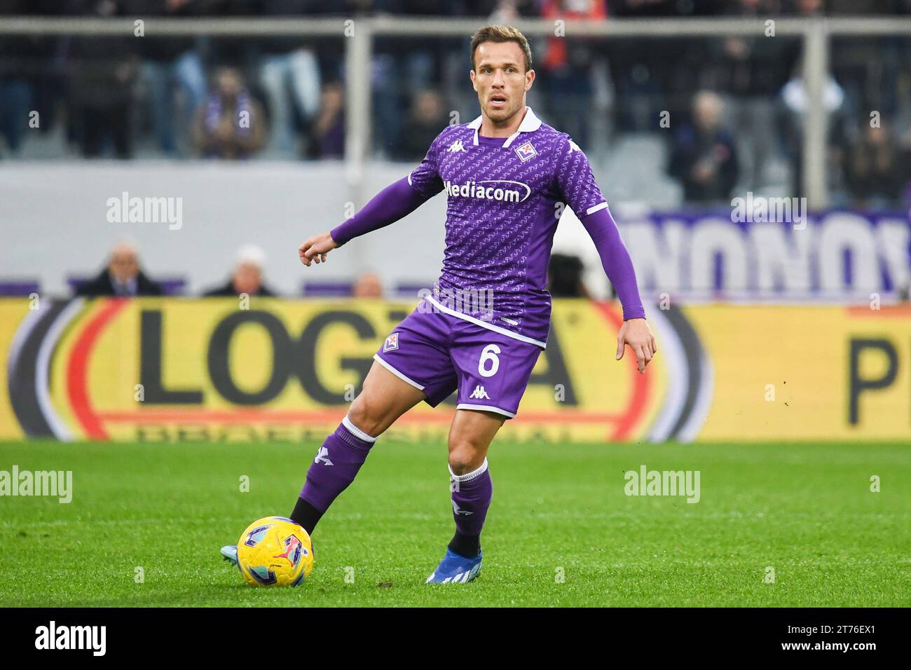 Florence, Italy. 12th Nov, 2023. Fiorentina's Arthur during ACF