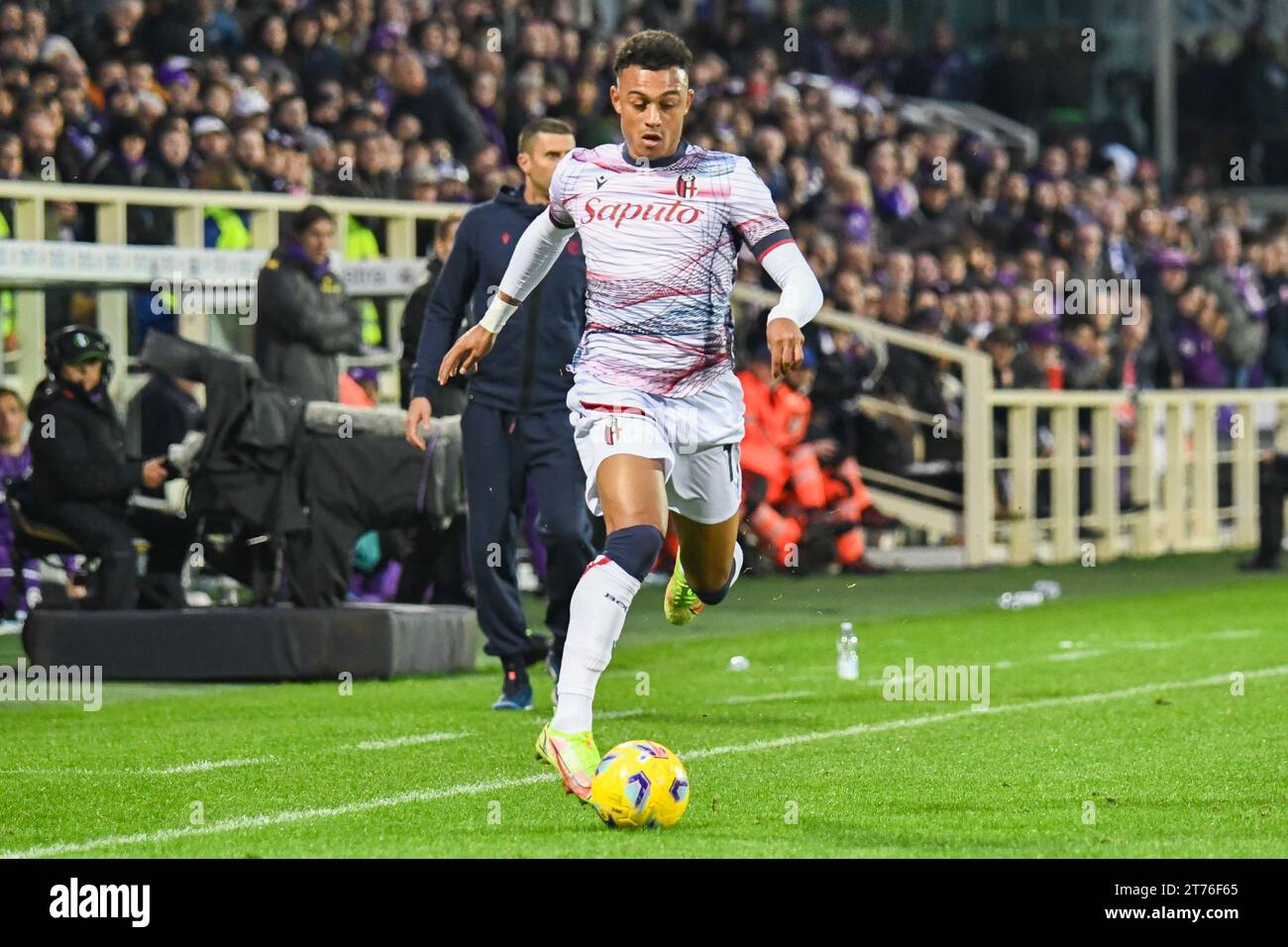 Florence, Italy. 12th Nov, 2023. Bologna's Dan Nove during ACF