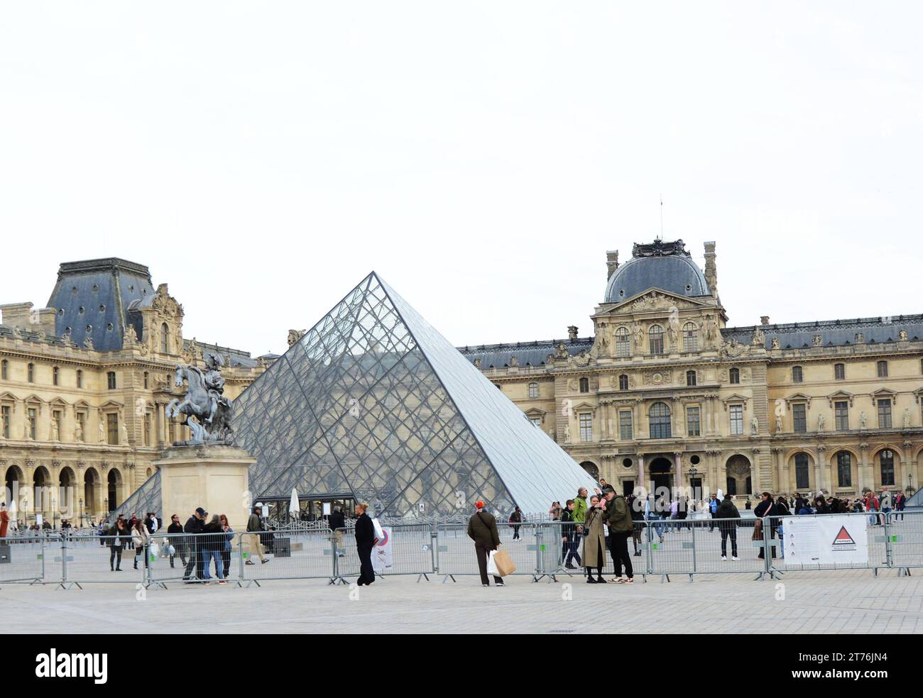 The iconic Pyramide du Louvre at the Louvre museum in Paris, France. Stock Photo