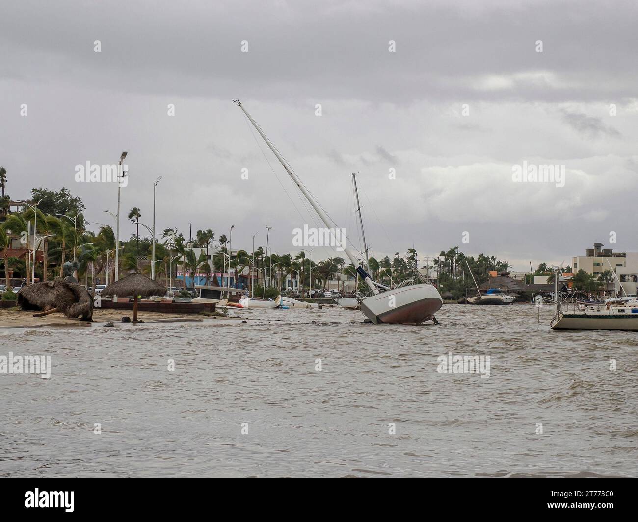 yacht sunk after The effects of Hurricane Norma October 2023 La Paz