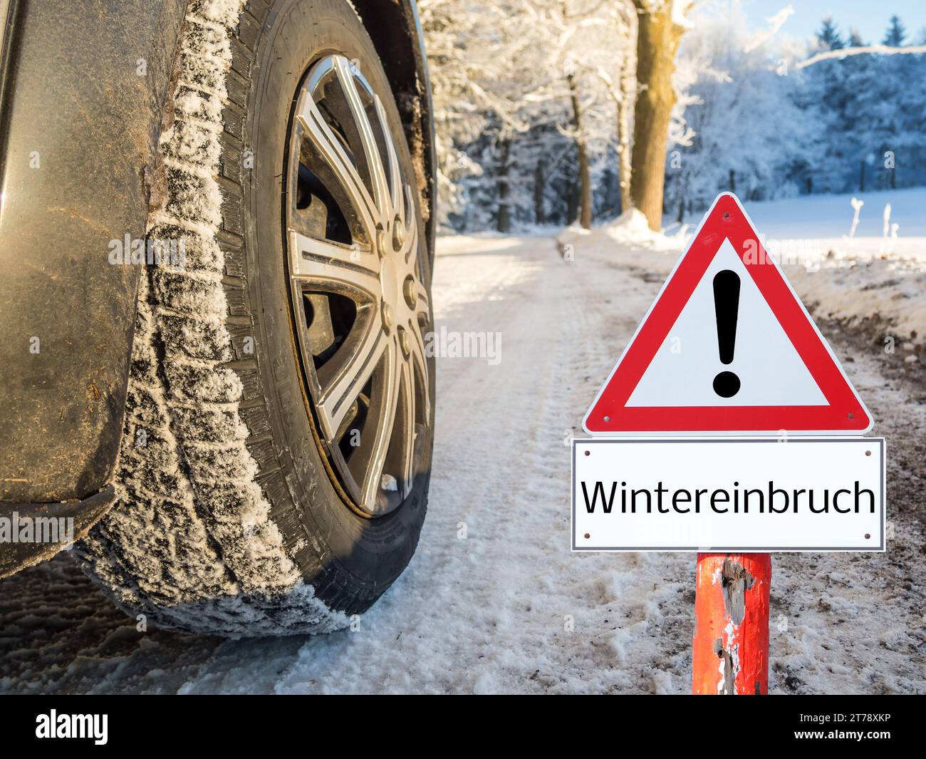 Warning sign for onset of winter in German Stock Photo