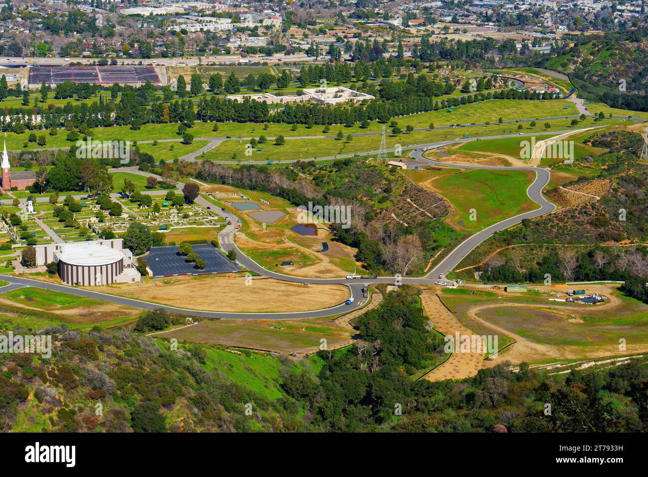 Aerial view of the Forest Lawn Cemetery at Hollywood Hills in Los ...