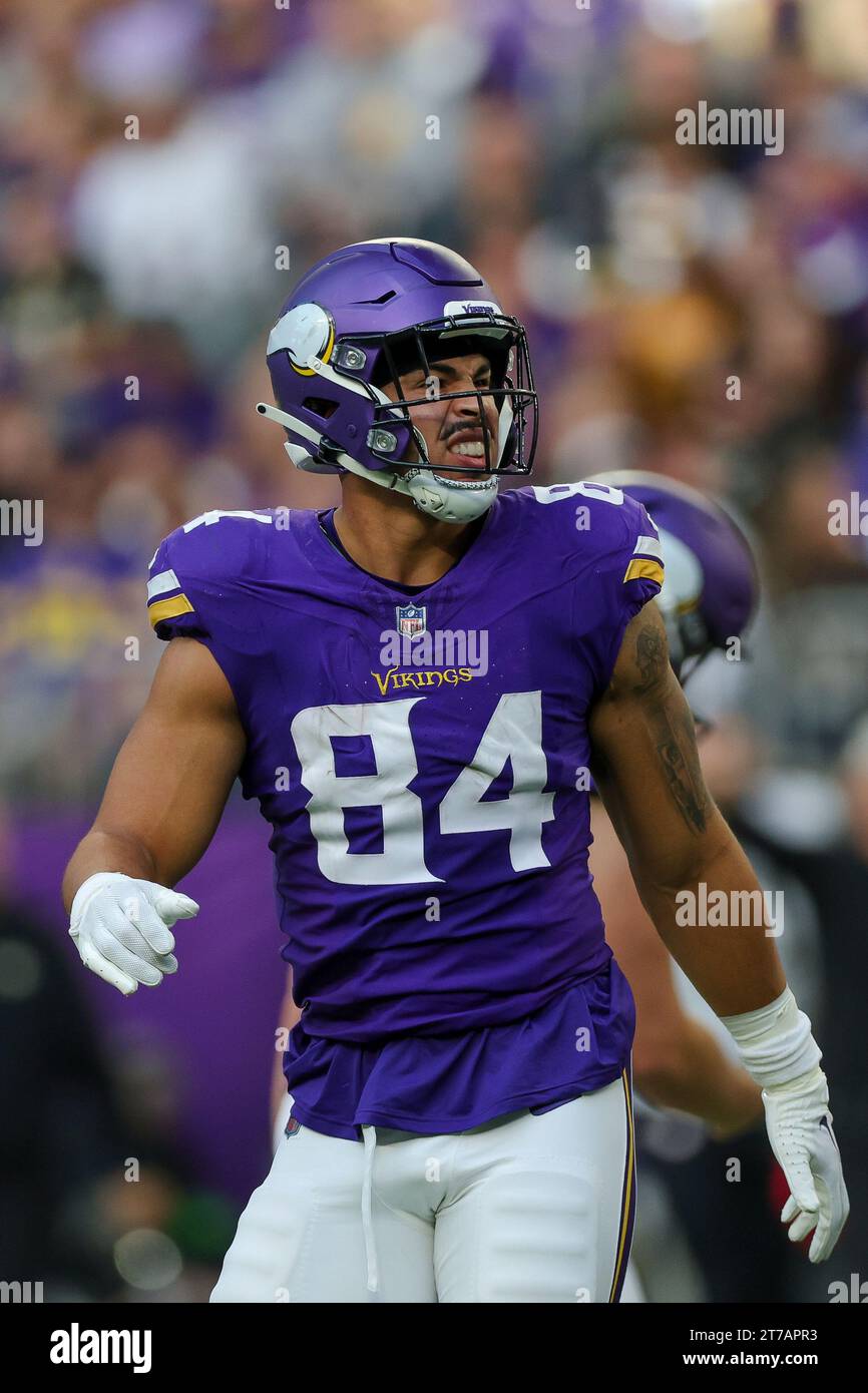 Minnesota Vikings Tight End Josh Oliver (84) In Action Against The New ...