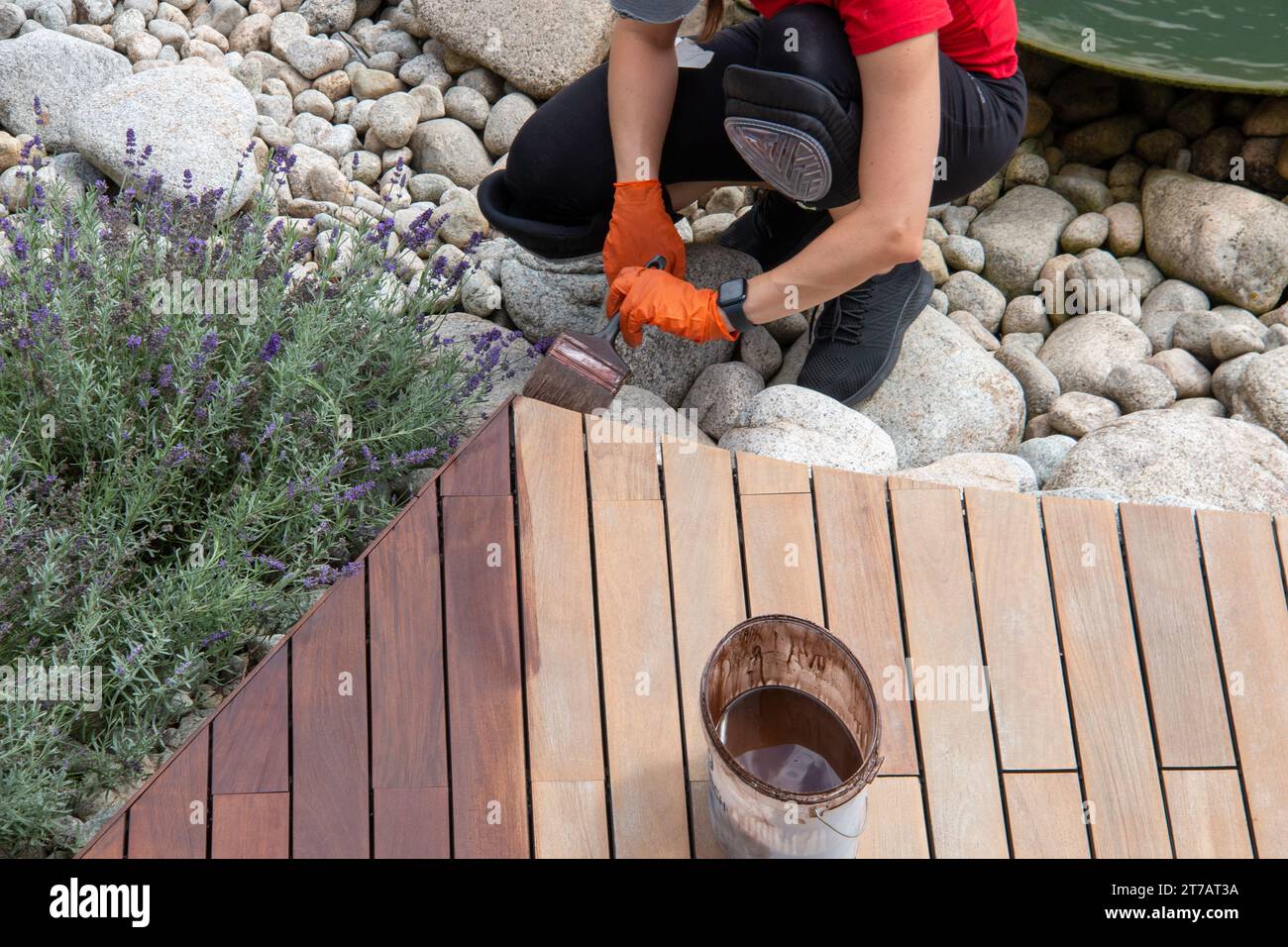 Deck oil application hires stock photography and images Alamy