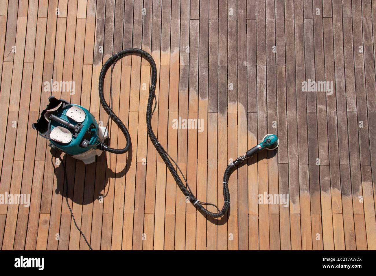 Wood deck professional renovation equipment, orbital power sander and