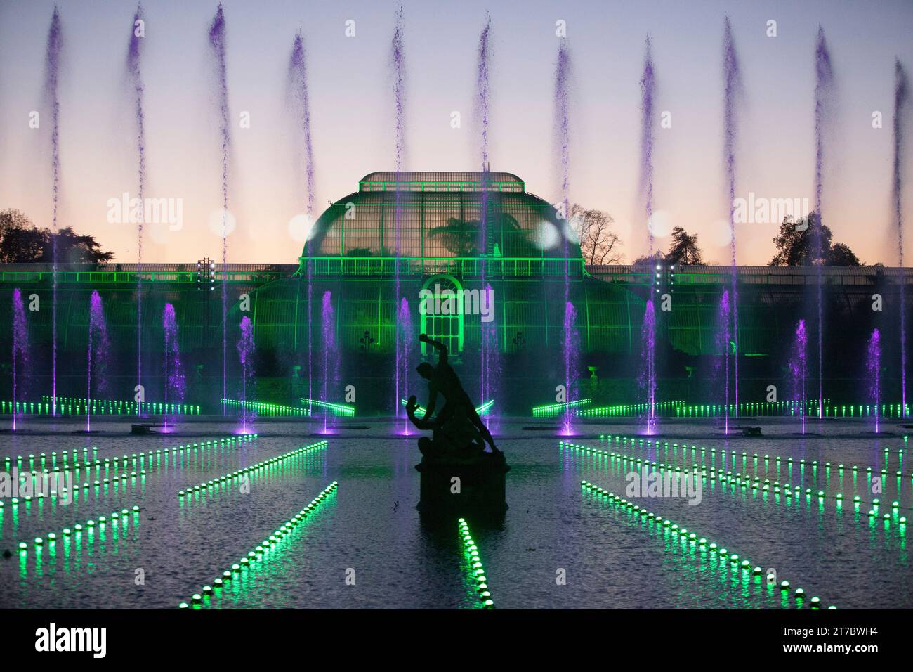 Kew Gardens Christmas 2024 raye lisetta