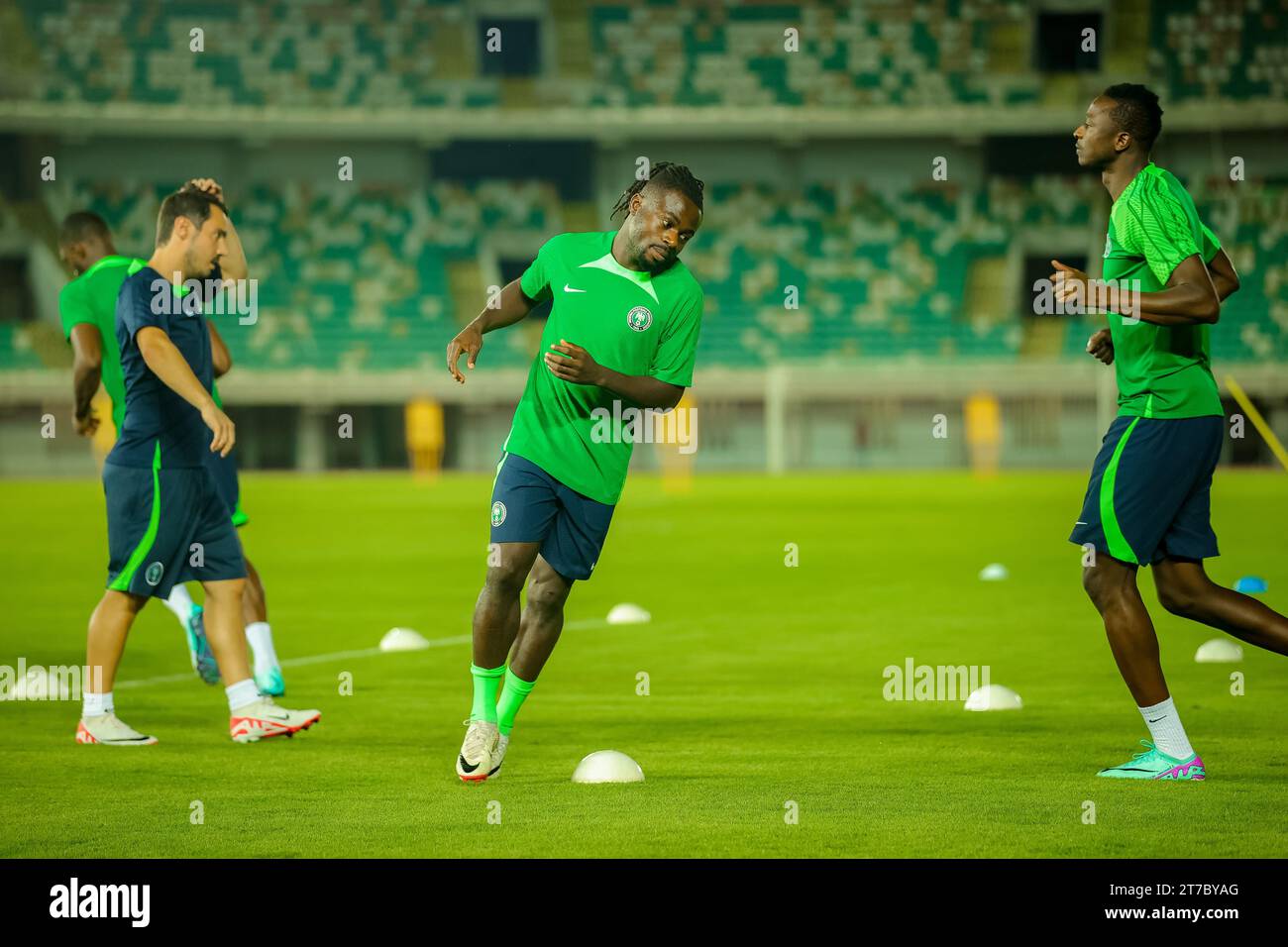 Akwa Ibom State, Nigeria. 14 nov  2023. Nigeria Super Eagles training session. Moses Simon in training. FIFA World Cup Qualifiers. Victor Modo Stock Photo
