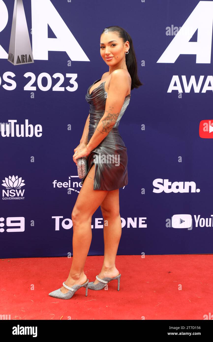 Ella ding hi-res stock photography and images - Alamy